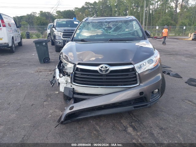 Toyota Highlander Xle V6 2014 5TDKKRFHXES031393 Image 12