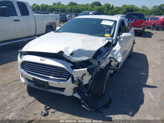 Ford Fusion Titanium 2016 3FA6P0K9XGR177740 Image 2