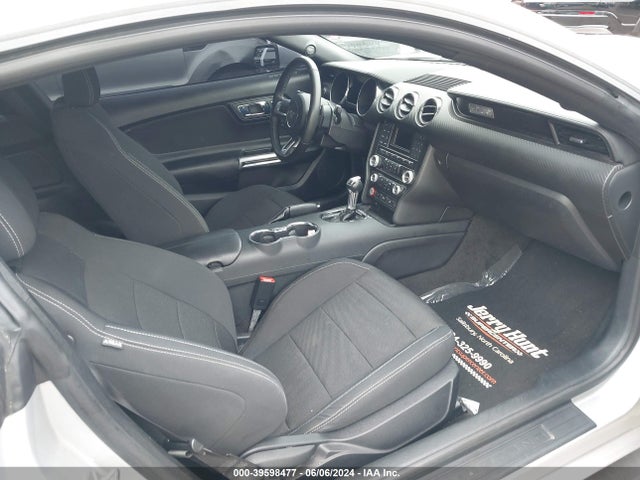 Ford Mustang V6 2015 1FA6P8AM4F5346298 Image 5