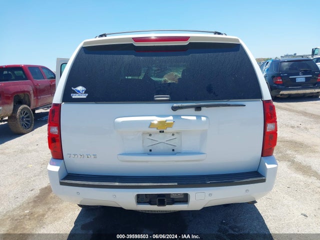 Chevrolet Tahoe Lt 2014 1GNSCBE09ER129580 Image 16