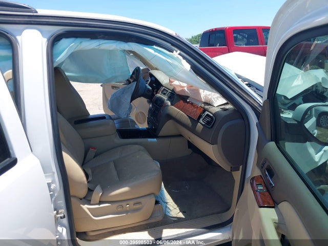 Chevrolet Tahoe Lt 2014 1GNSCBE09ER129580 Image 5