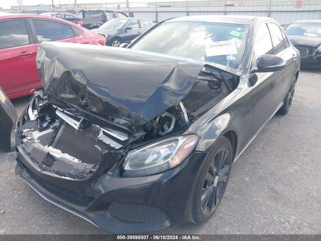 55SWF4JB4GU106431 Mercedes-Benz C 300 Luxury/sport