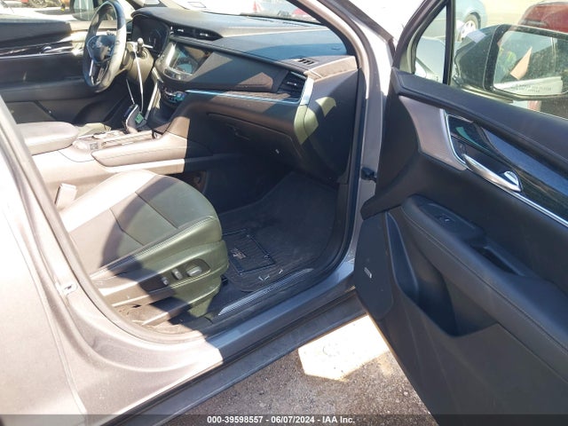 1GYKNCRS6MZ182556 Cadillac Xt5 Fwd Premium Luxury