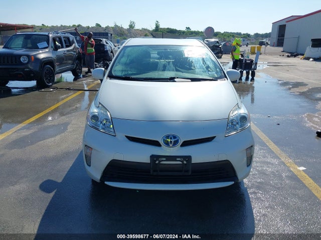Toyota Prius Two 2015 JTDKN3DU7F0455154 Image 12