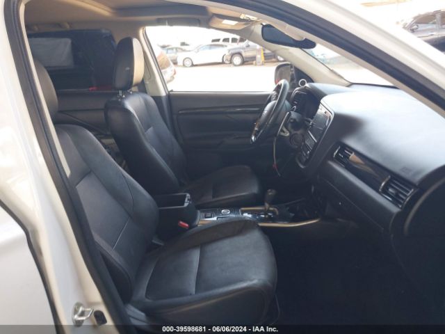 JA4JZ4AX4HZ069823 Mitsubishi OUTLANDER GT