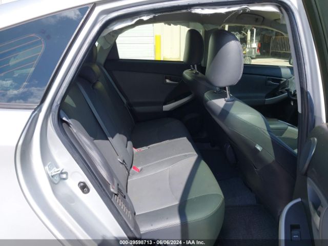 JTDKN3DU6F0464718 Toyota Prius Four