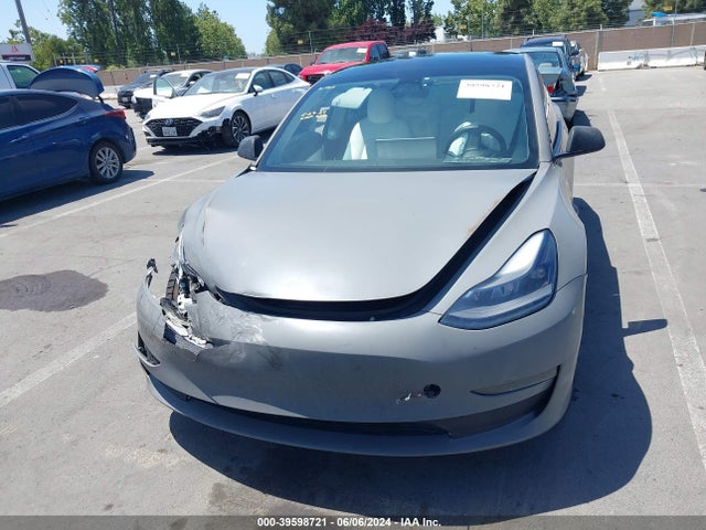 Tesla Model 3 Performance Dual Motor All-wheel Drive 2021 5YJ3E1EC2MF936331 Image 12
