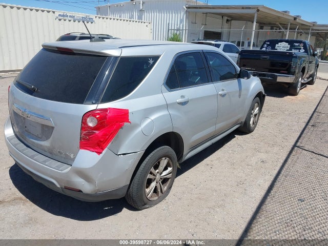 Chevrolet EQUINOX LS 2015 2GNFLEEK8F6227193 Image 4