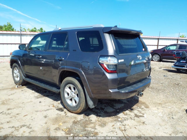 Toyota 4RUNNER SR5 2018 JTEZU5JR9J5167463 Image 3
