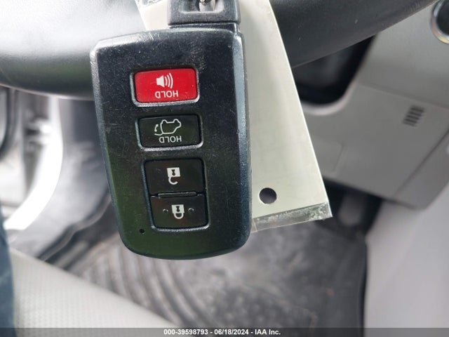 Toyota Highlander Limited 2017 5TDYZRFH6HS197615 Image 11