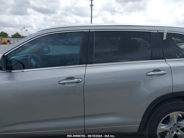 Toyota Highlander Limited 2017 5TDYZRFH6HS197615 Image 15