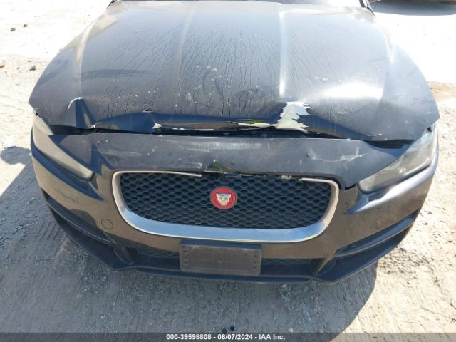 SAJAR4BG3HA975501 Jaguar Xe 25t