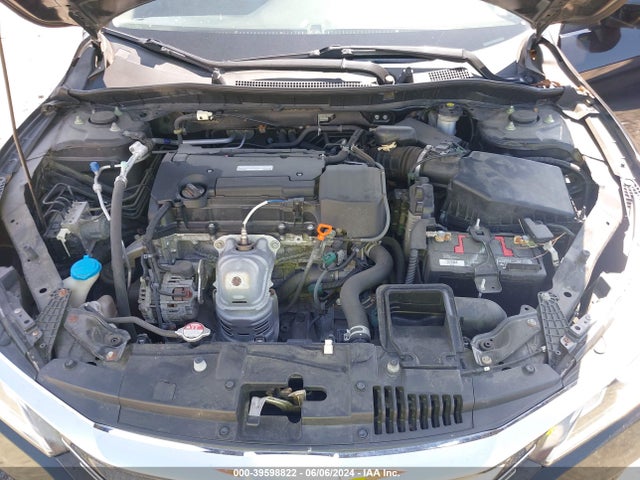 Honda ACCORD LX 2017 1HGCR2F30HA304534 Image 10