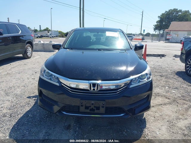 Honda ACCORD LX 2017 1HGCR2F30HA304534 Image 12