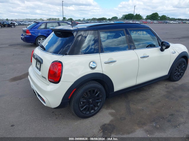 2017 MINI HARDTOP WMWXU3C57H2D32271 Photo 3