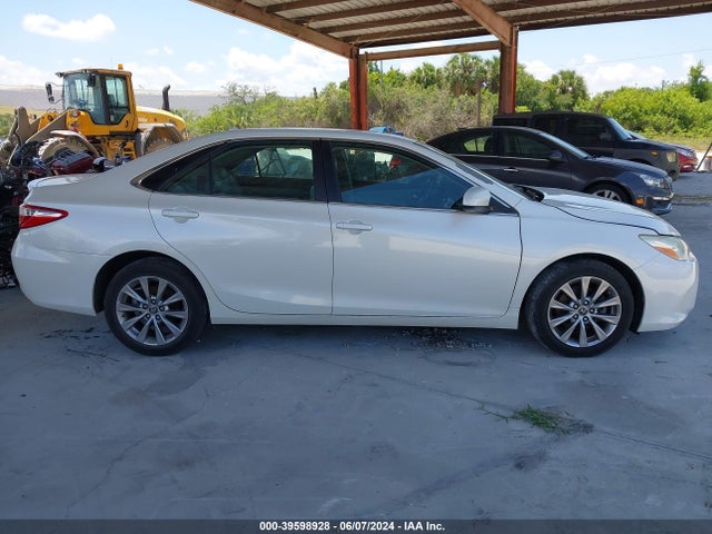 Toyota CAMRY XLE 2015 4T1BF1FK6FU010163 Image 13