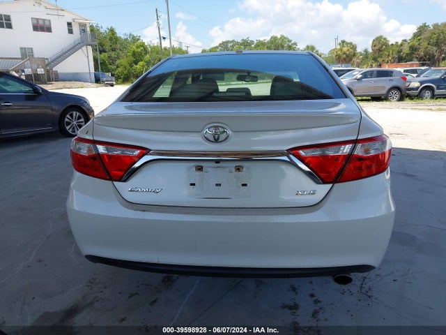 Toyota CAMRY XLE 2015 4T1BF1FK6FU010163 Image 16
