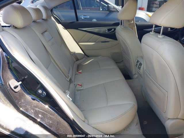 JN1BV7AR5FM397791 Infiniti Q50 Premium