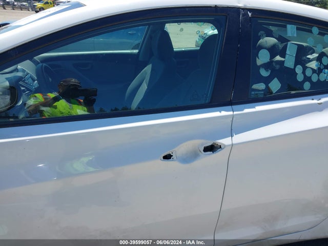 Hyundai ELANTRA SE 2014 5NPDH4AE2EH449489 Image 13