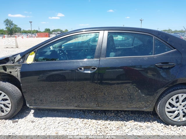 Toyota COROLLA LE 2018 2T1BURHE9JC072985 Image 15