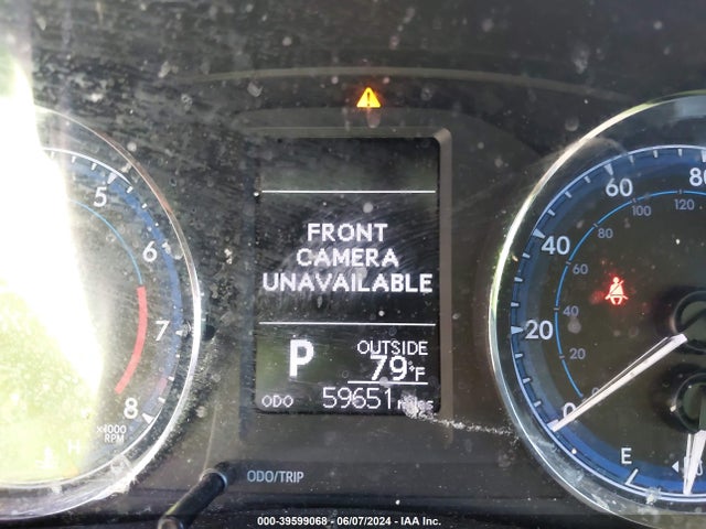 Toyota COROLLA LE 2018 2T1BURHE9JC072985 Image 16