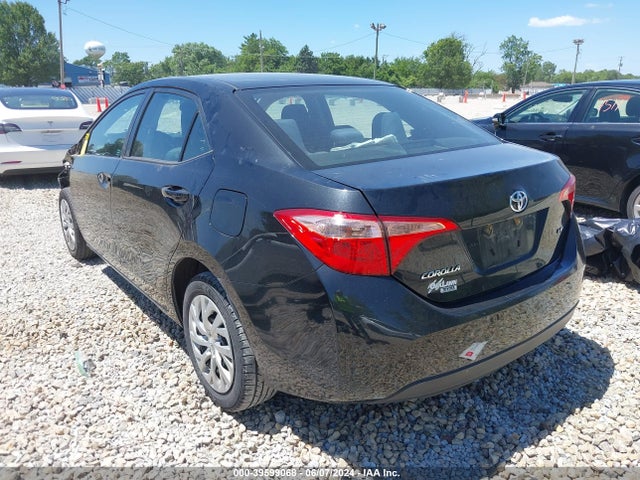 Toyota COROLLA LE 2018 2T1BURHE9JC072985 Image 3