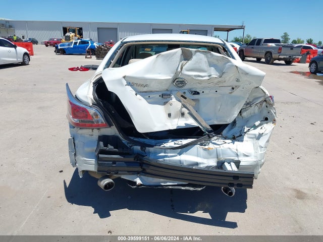 Nissan Altima 2.5 S 2015 1N4AL3AP2FC467295 Image 17