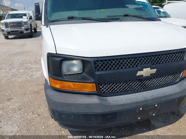 Chevrolet Express 2500 Work Van 2017 1GCWGAFF9H1161010 Image 6
