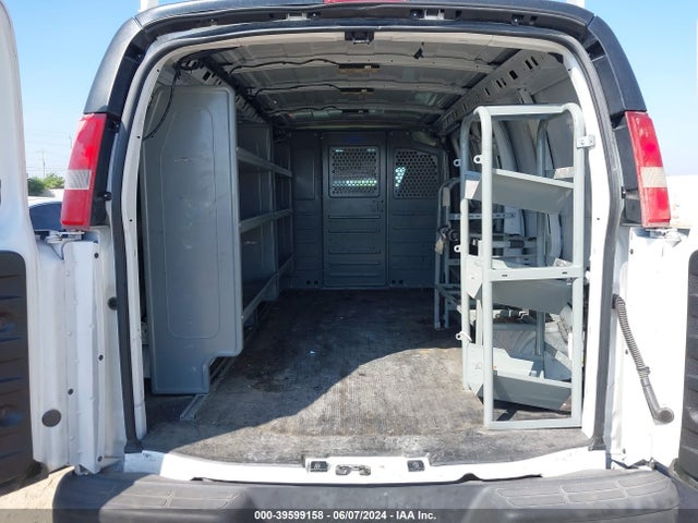Chevrolet Express 2500 Work Van 2017 1GCWGAFF9H1161010 Image 8