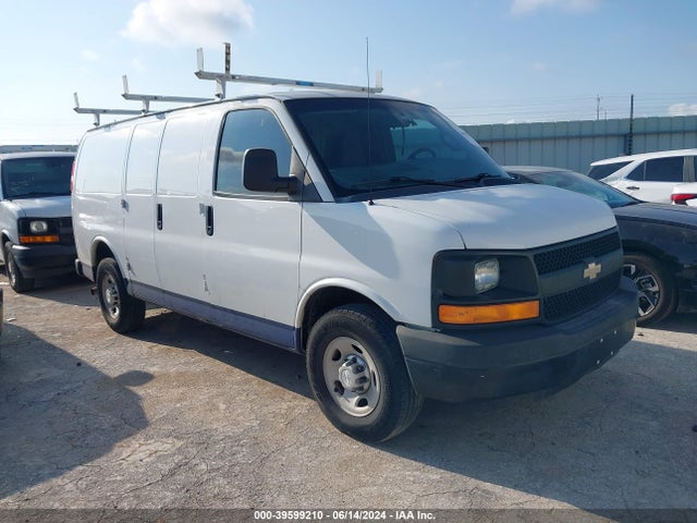 Chevrolet Express 2500 Work Van 2016 1GCWGAFF9G1295644 main image