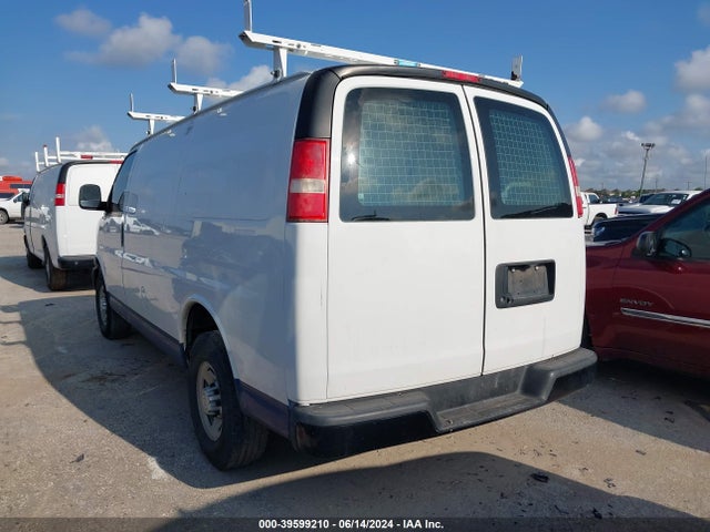 Chevrolet Express 2500 Work Van 2016 1GCWGAFF9G1295644 Image 3