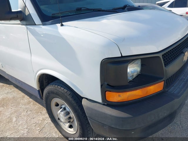Chevrolet Express 2500 Work Van 2016 1GCWGAFF9G1295644 Image 6