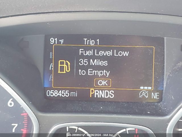 1FMCU0HDXKUC02134 Ford ESCAPE SEL