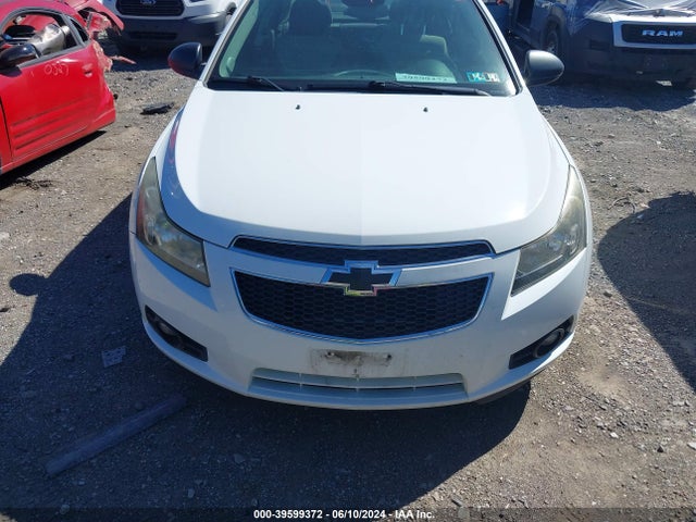 Chevrolet Cruze Ls Auto 2014 1G1PA5SG6E7225842 Image 12