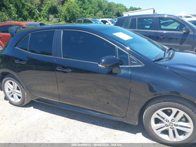 Toyota COROLLA SE 2022 JTNB4MBE8N3157662 Image 13