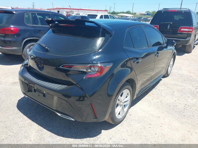 Toyota COROLLA SE 2022 JTNB4MBE8N3157662 Image 4