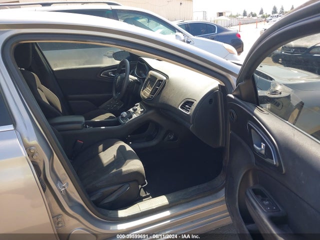 1C3CCCAB1FN702284 Chrysler 200 Limited
