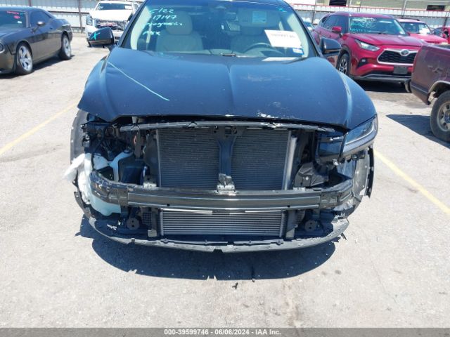 2LMPJ6J9XLBL04130 Lincoln Nautilus Standard