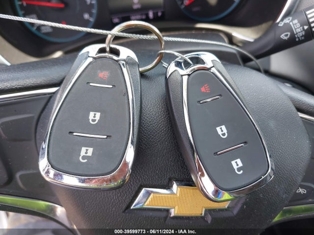 Chevrolet EQUINOX LS 2018 2GNAXHEV3J6158027 Image 11