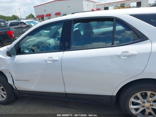 Chevrolet EQUINOX LS 2018 2GNAXHEV3J6158027 Image 14