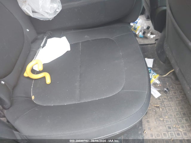 KIA Soul 2014 KNDJN2A27E7030323 Image 8