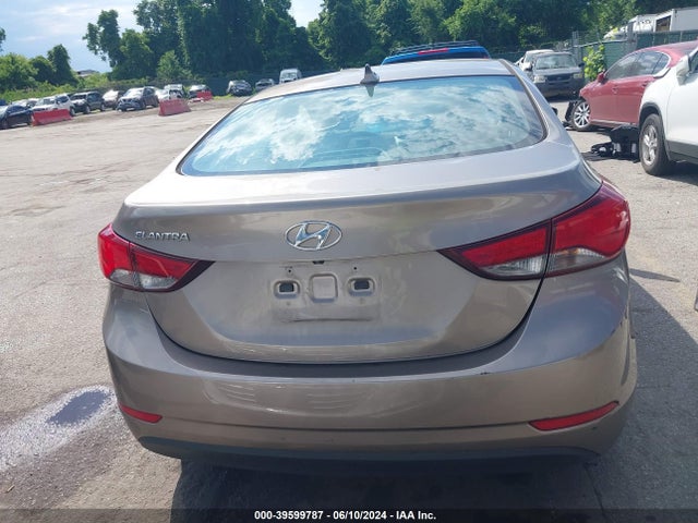 Hyundai ELANTRA SE 2015 5NPDH4AE8FH583988 Image 17