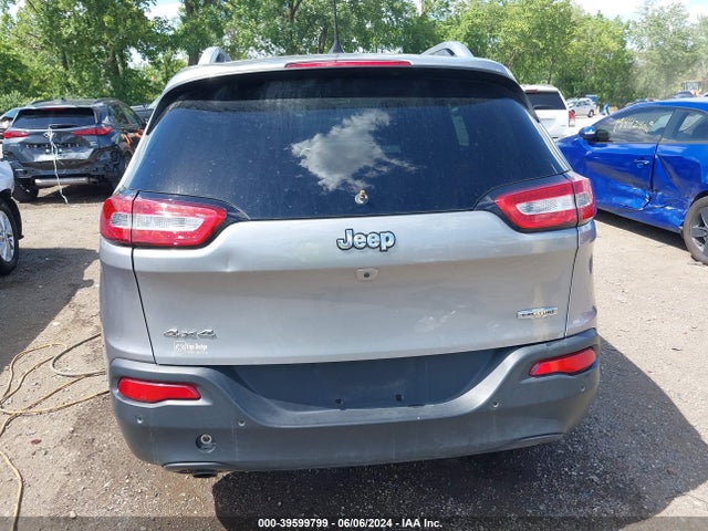 1C4PJMCB2HW596513 Jeep Cherokee Latitude 4x4
