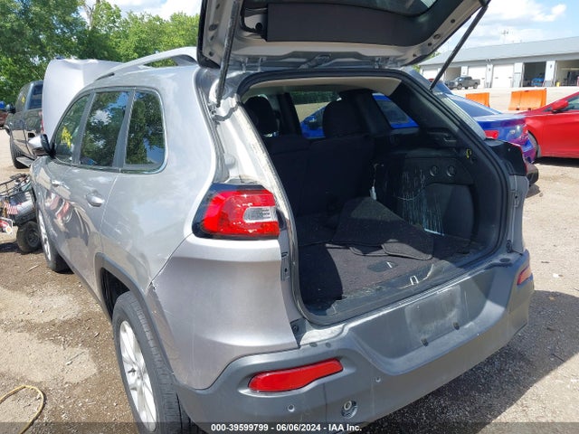 1C4PJMCB2HW596513 Jeep Cherokee Latitude 4x4