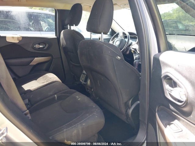 1C4PJMCB2HW596513 Jeep Cherokee Latitude 4x4
