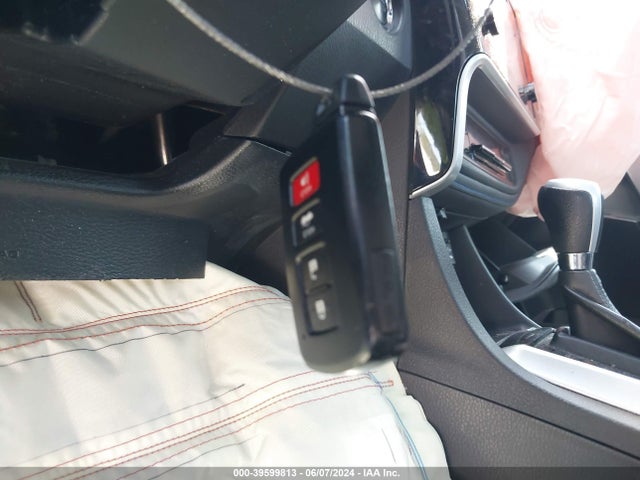 Toyota Corolla Xse 2018 5YFBURHE8JP741022 Image 11