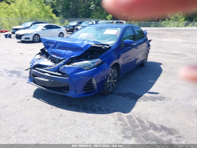 Toyota Corolla Xse 2018 5YFBURHE8JP741022 Image 2