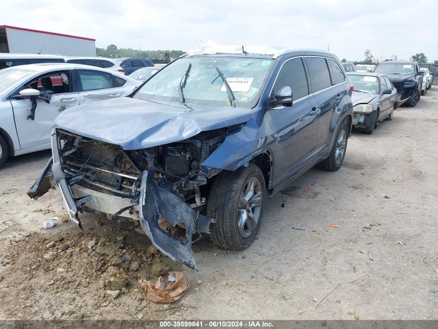 Toyota Highlander Limited Platinum 2018 5TDYZRFH0JS244658 Image 2