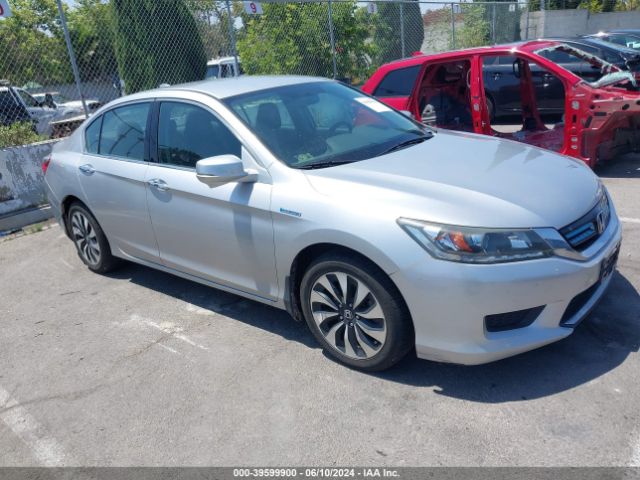 Auction sale of the 2015 Honda Accord Hybrid, vin: 1HGCR6F31FA009298, lot number: 39599900