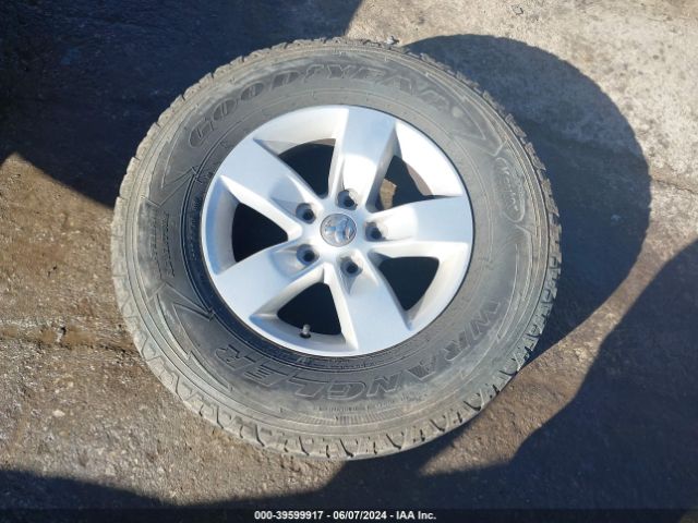 1C6RR6GT5ES293459 RAM 1500 Slt